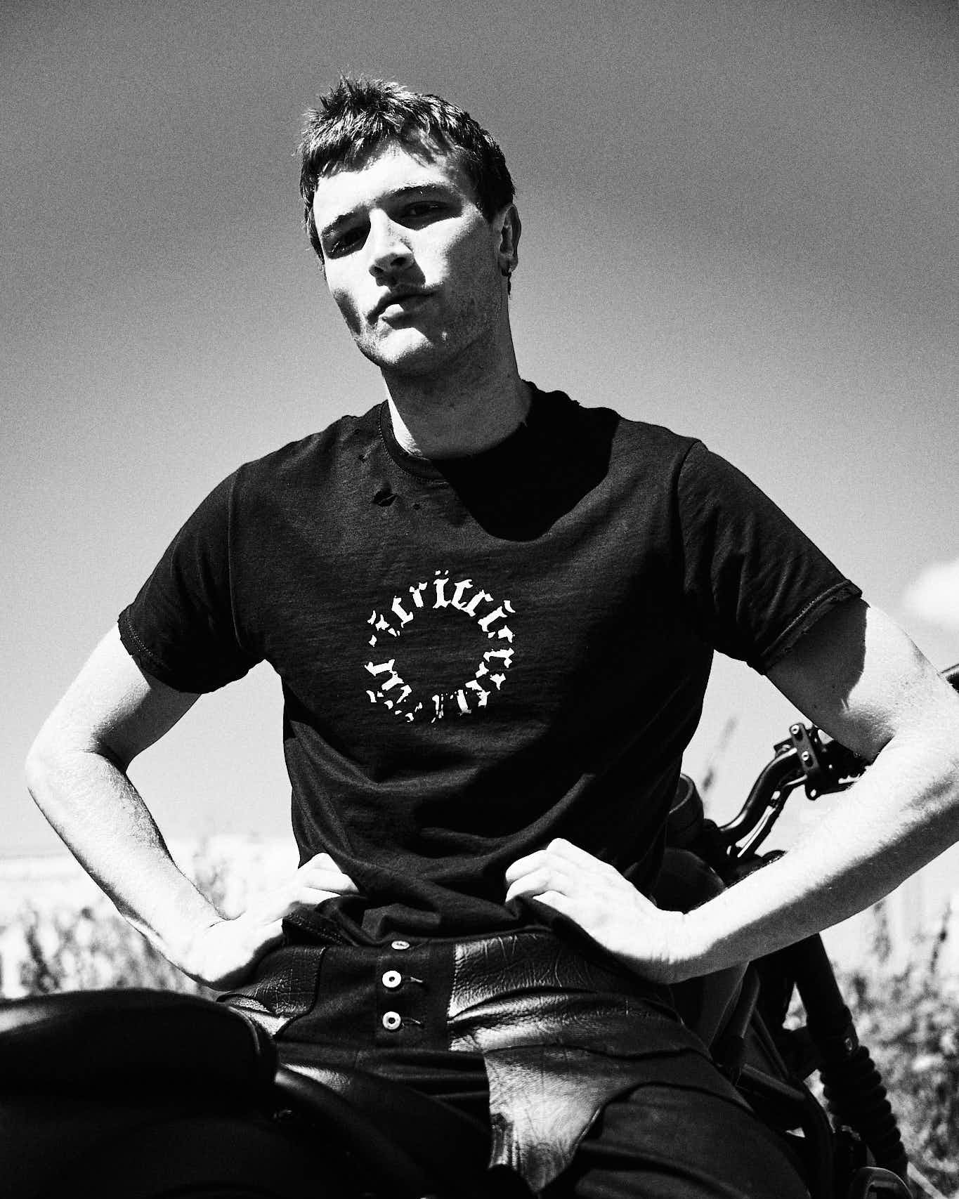 SIGNATURE T-SHIRT